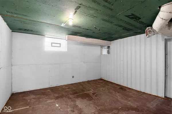 $159,900 | 424 Harvard Place, Indianapolis, IN 46208