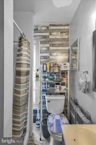 $164,900 | 912 Locust Street, Reading, PA 19604