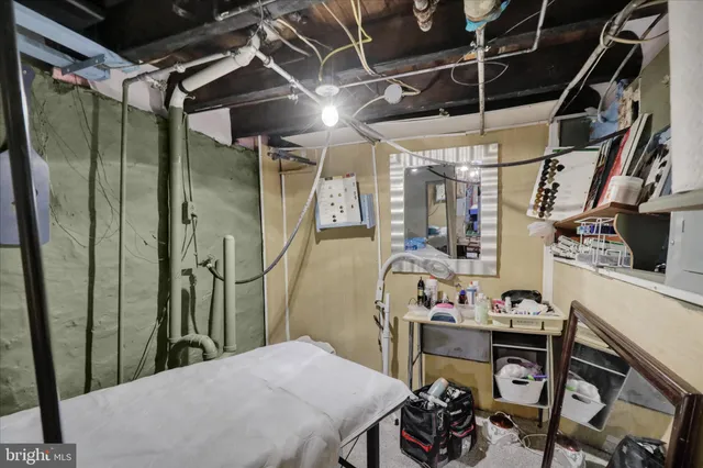 $164,900 | 912 Locust Street, Reading, PA 19604