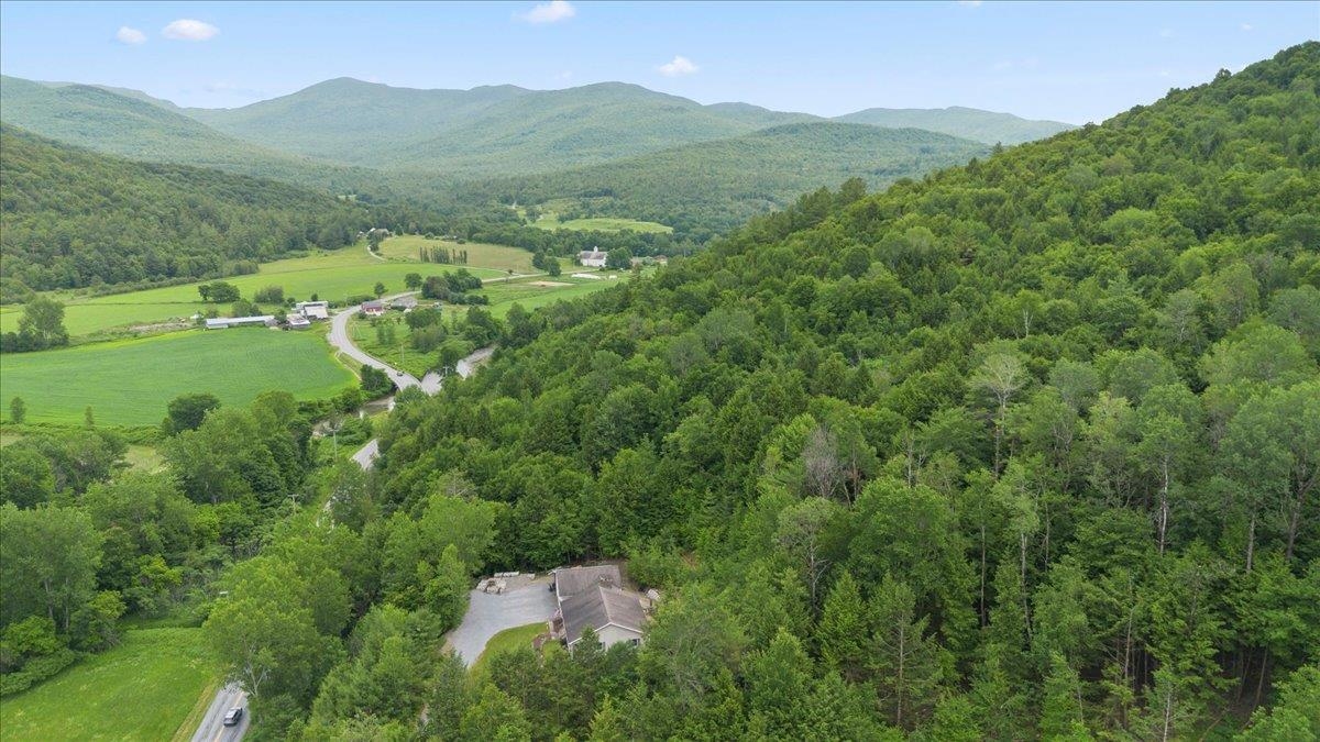 3992 Main Road Huntington, VT 05462 - Photo 28 of 32