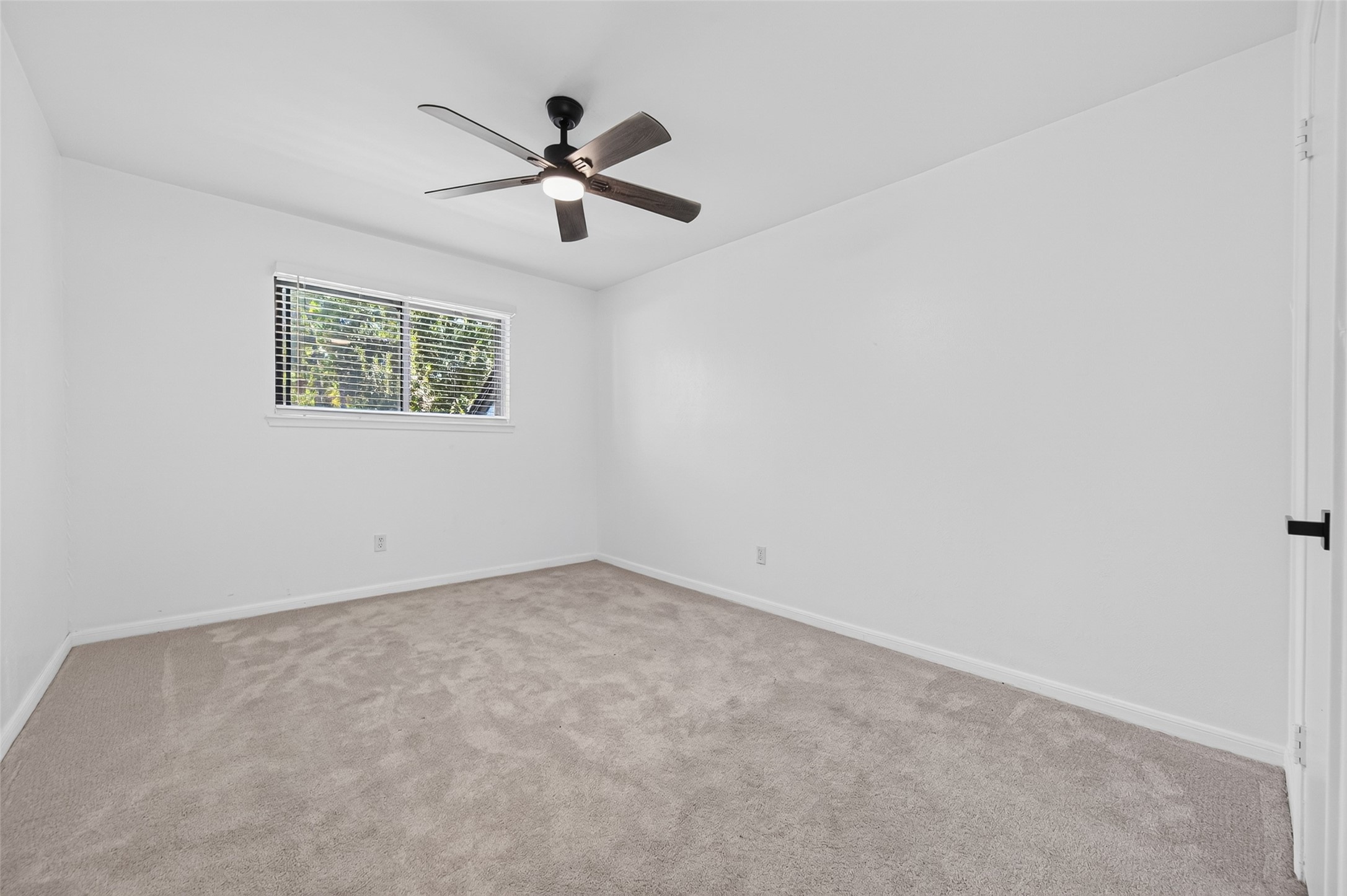 5411 Cobble Lane Spring, TX 77379 - Photo 27 of 50 Spacious bedroom 2