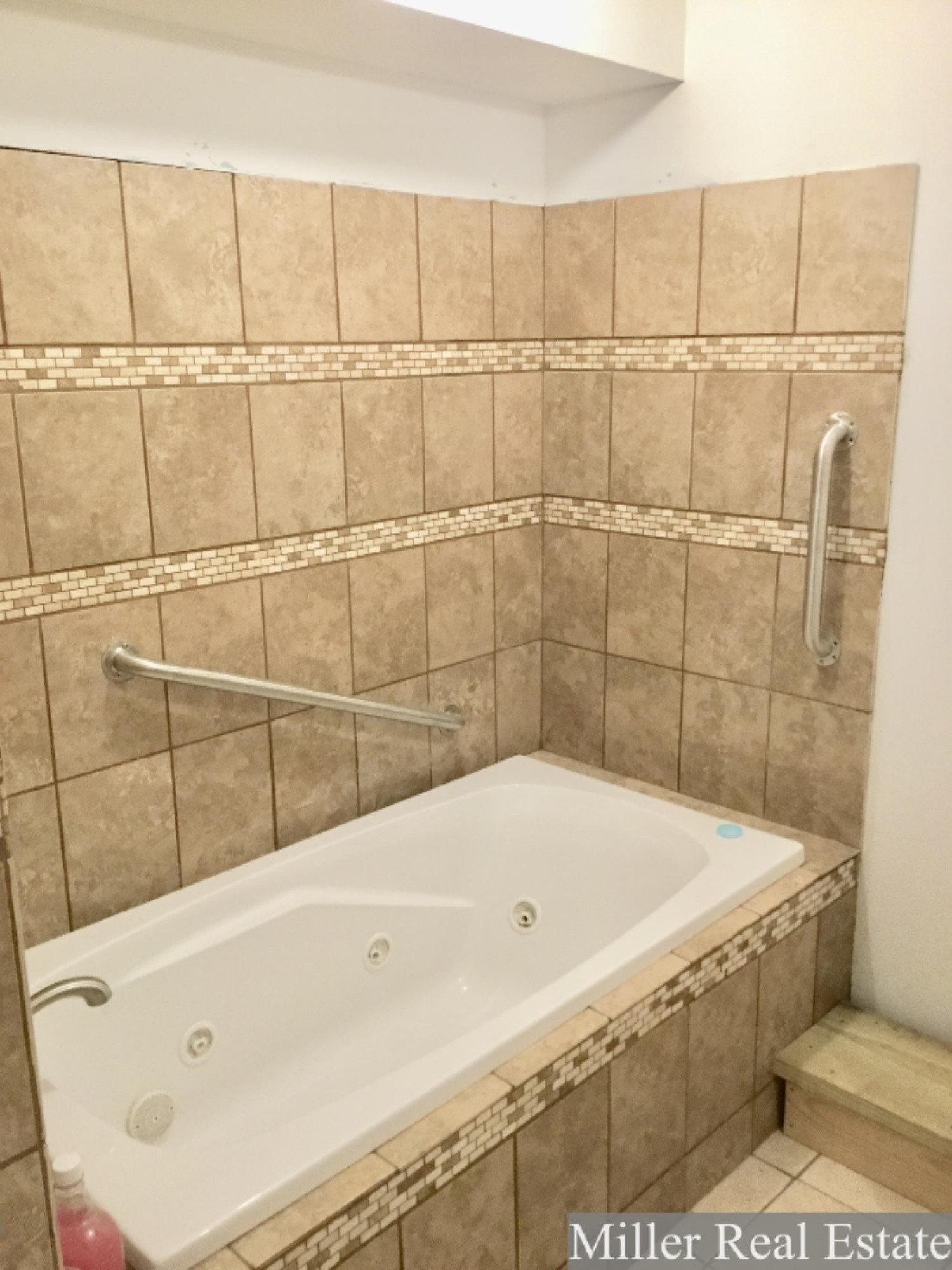 305 Powell Road Hastings, MI 49058 - Photo 17 of 31 Photo Jul 17, 11 34 47