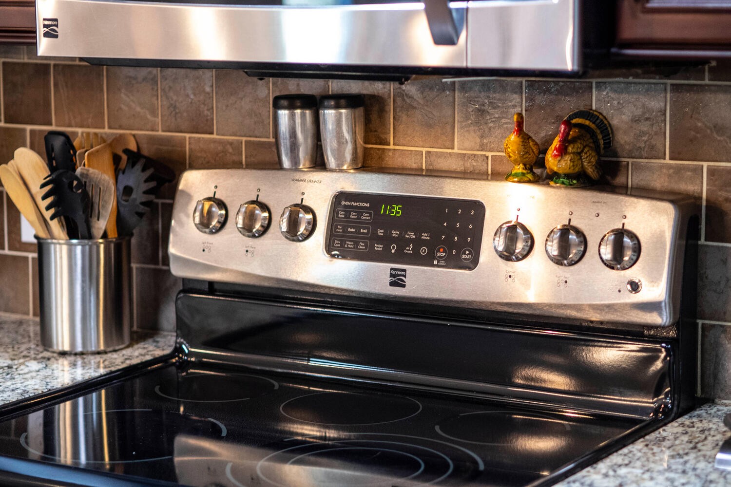 5125 Old Harding Road Franklin, TN 37064 - Photo 17 of 50 a close view of stove