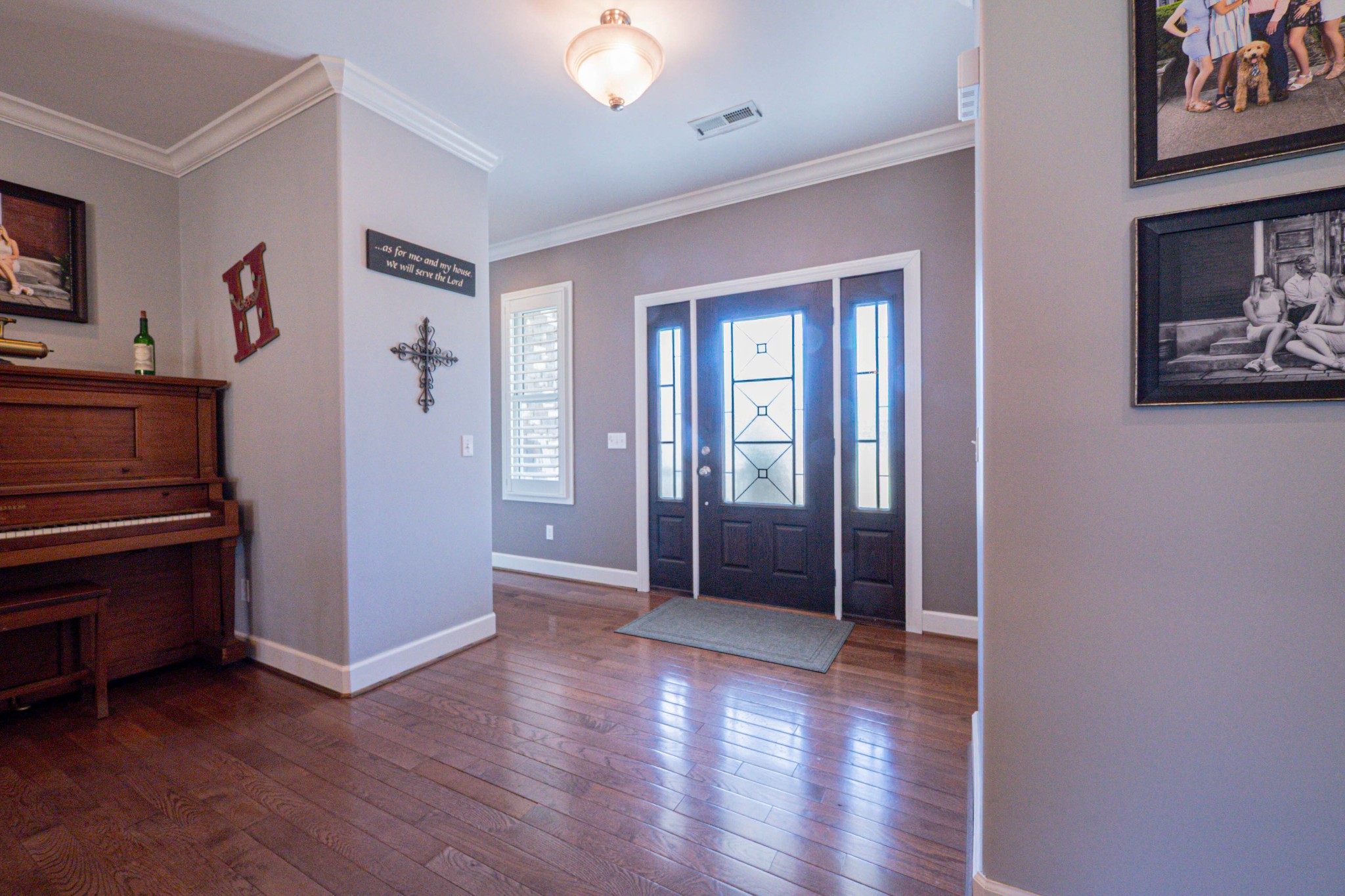 5125 Old Harding Road Franklin, TN 37064 - Photo 7 of 50 an empty room with wooden floor and closet