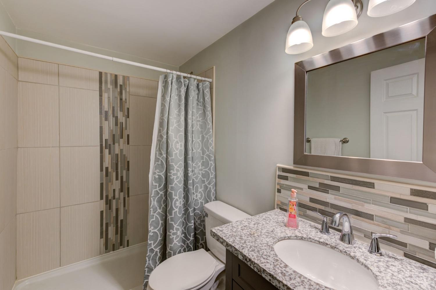 4551 Ebenezer Road Cincinnati, OH 45248 - Photo 24 of 33
