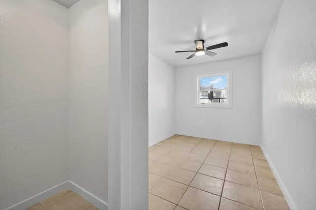 $349,900 | 773 West Harbor Drive South, St. Petersburg, FL 33705