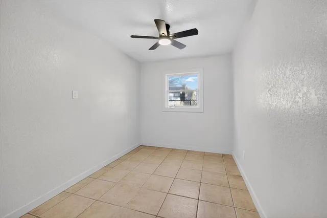 $349,900 | 773 West Harbor Drive South, St. Petersburg, FL 33705