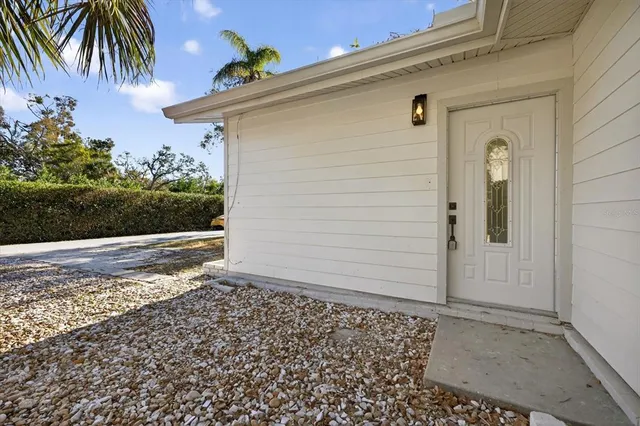 $349,900 | 773 West Harbor Drive South, St. Petersburg, FL 33705