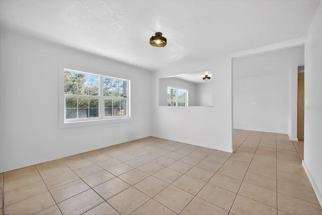 $349,900 | 773 West Harbor Drive South, St. Petersburg, FL 33705