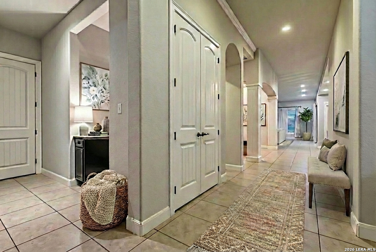 8710 Versant Boerne, TX 78015 - Photo 2 of 21