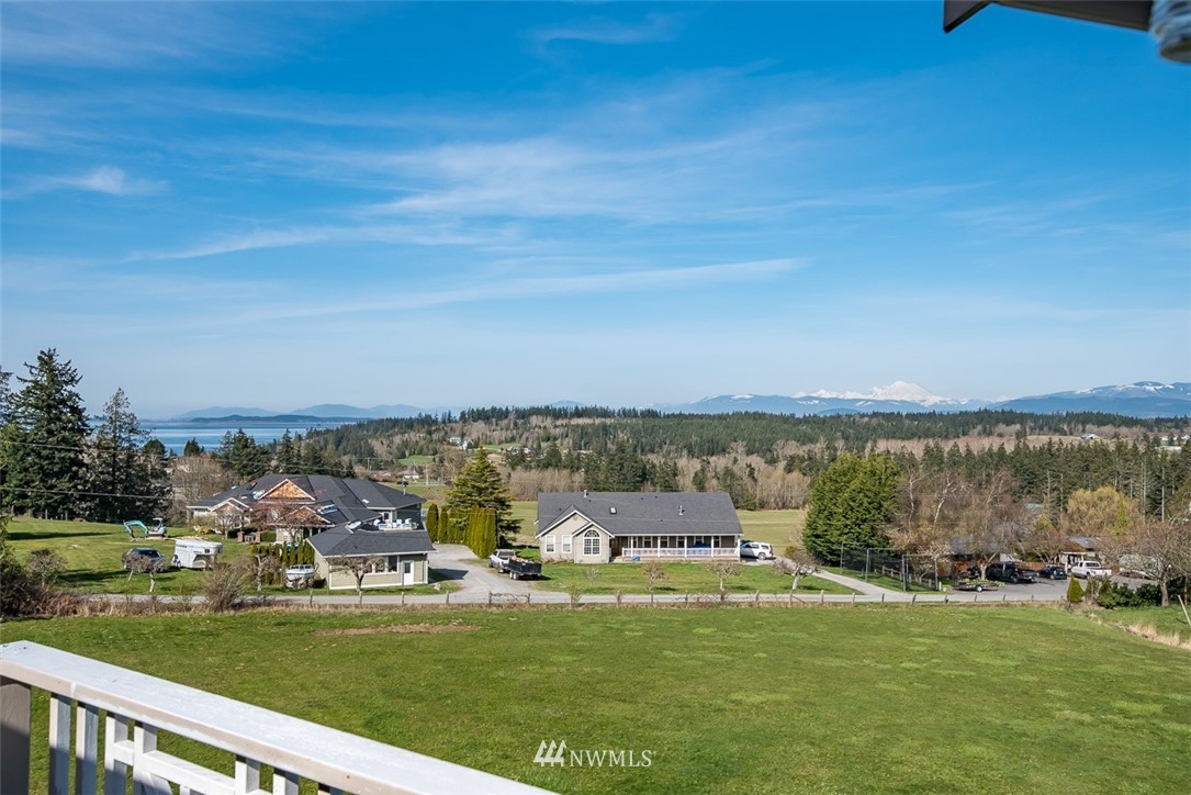 982 Arrowhead Road Camano Island, WA 98282 - Photo 19 of 37 Gallery Image 19