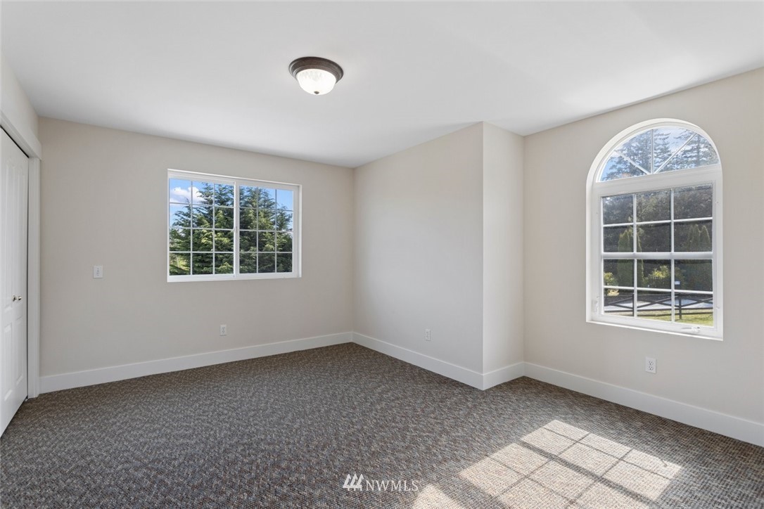 982 Arrowhead Road Camano Island, WA 98282 - Photo 24 of 37 Gallery Image 24