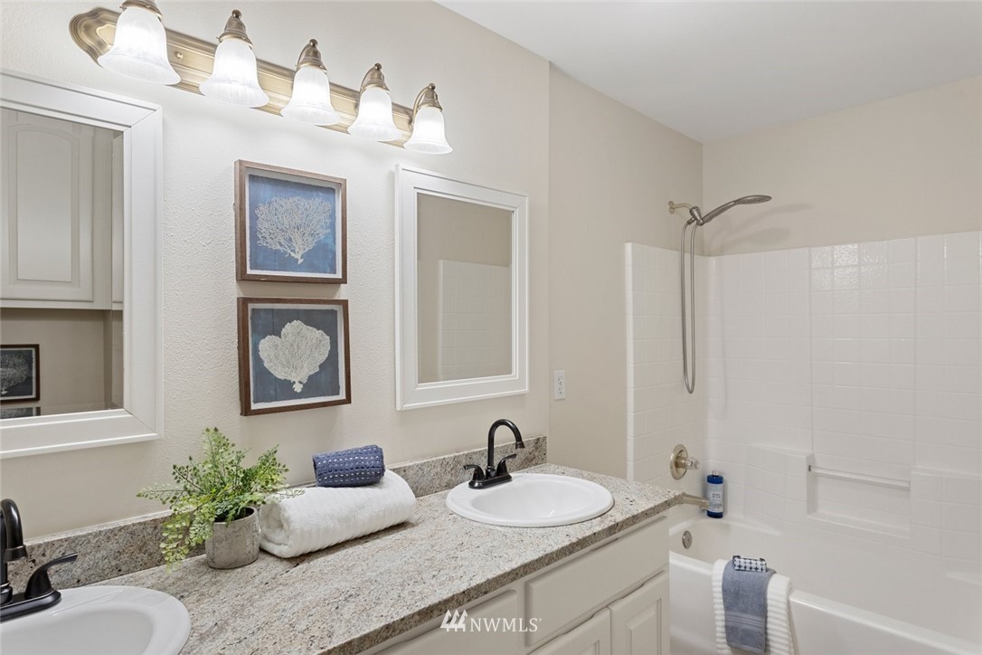 982 Arrowhead Road Camano Island, WA 98282 - Photo 25 of 37 Gallery Image 25
