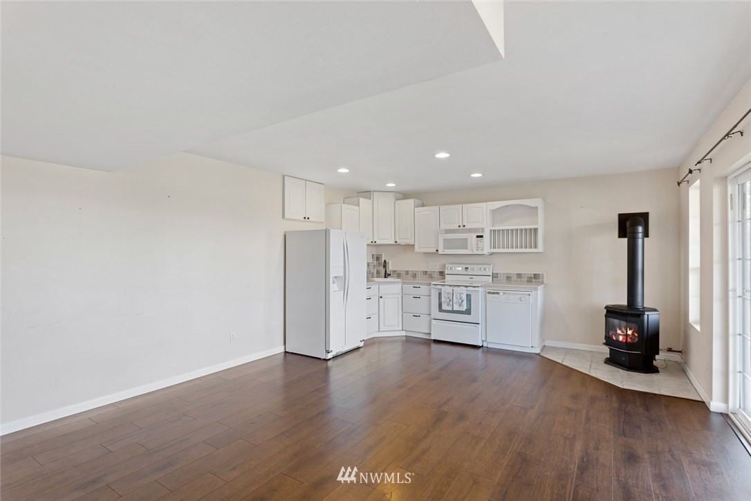 982 Arrowhead Road Camano Island, WA 98282 - Photo 27 of 37 Gallery Image 27