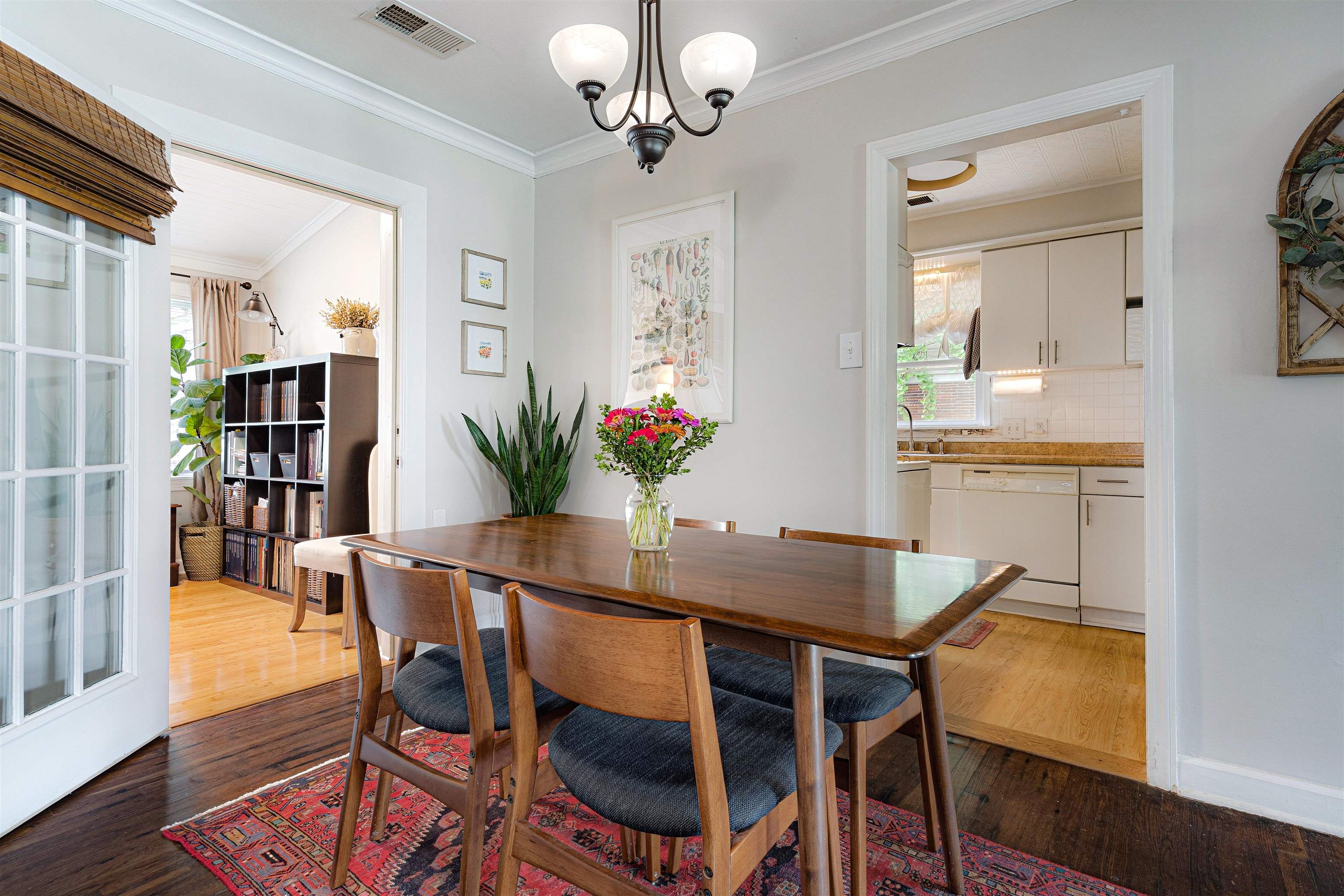 5019 Princeton Road Memphis, TN 38117 - Photo 7 of 25 a dining room with furniture and wooden floor