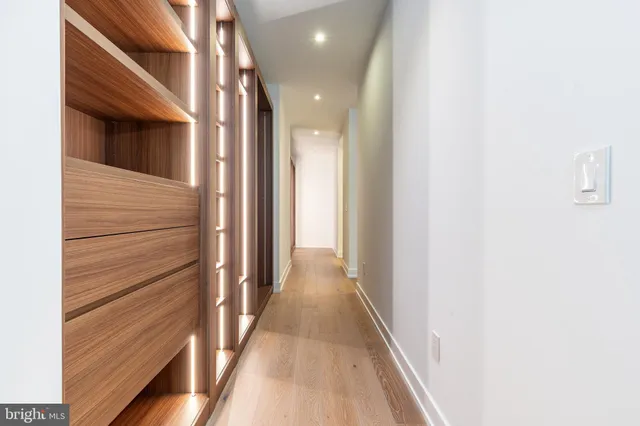 $2,895,000 | 2108 Walnut Street, Unit 401, Philadelphia, PA 19103