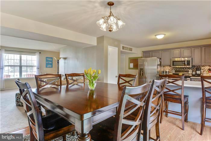 7786 Notley Road Pasadena, MD 21122 - Photo 9 of 30 Dining Room