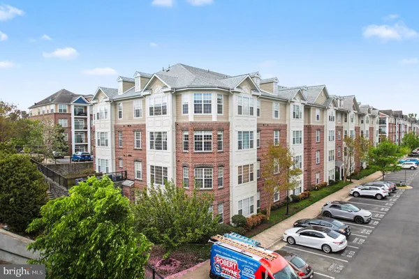 $299,900 | 701 Cobblestone Boulevard, Unit 108, Fredericksburg, VA 22401