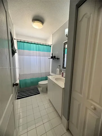 $2,800 | 3539 West 76th Street, Unit 6, Hialeah, FL 33018