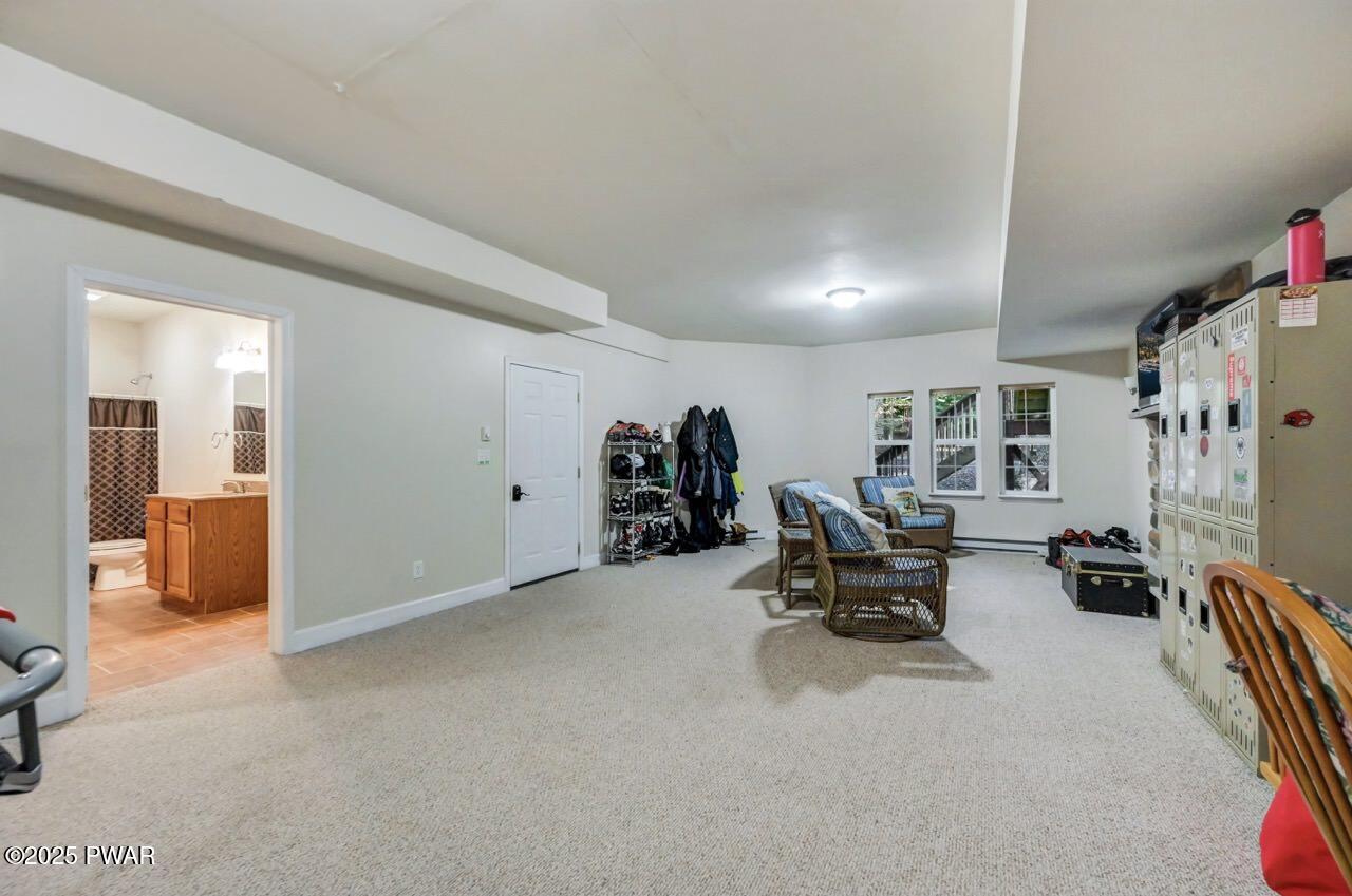 193 Robin Way Lackawaxen, PA 18435 - Photo 68 of 83 193 Robin Way 61 Large
