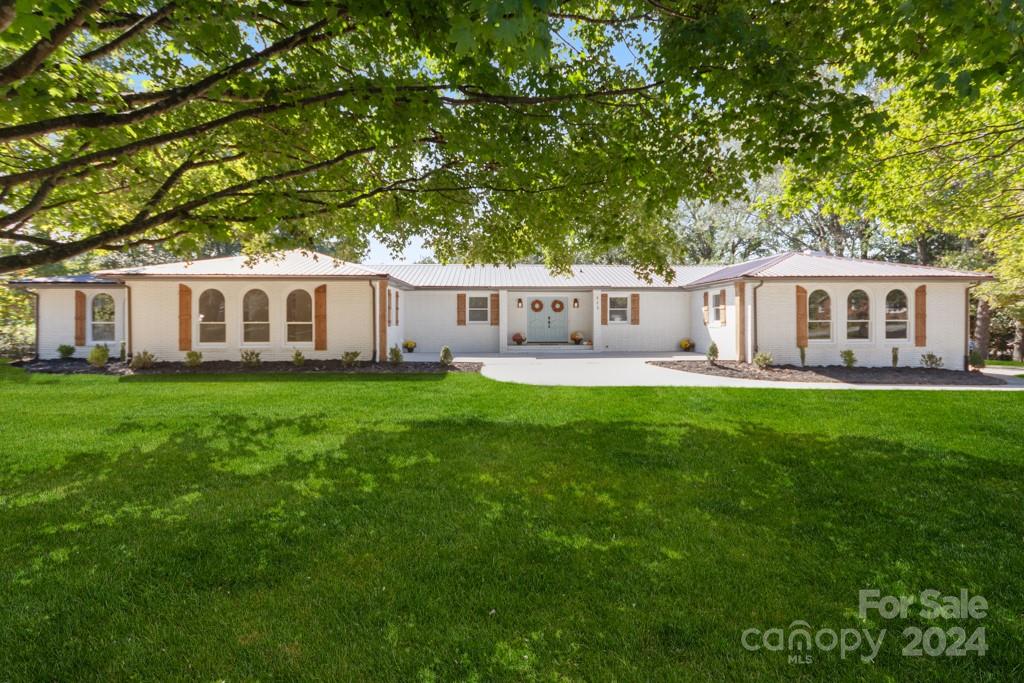 513 Delview Road Cherryville, NC 28021 - Photo 1 of 35 Gallery Image 1