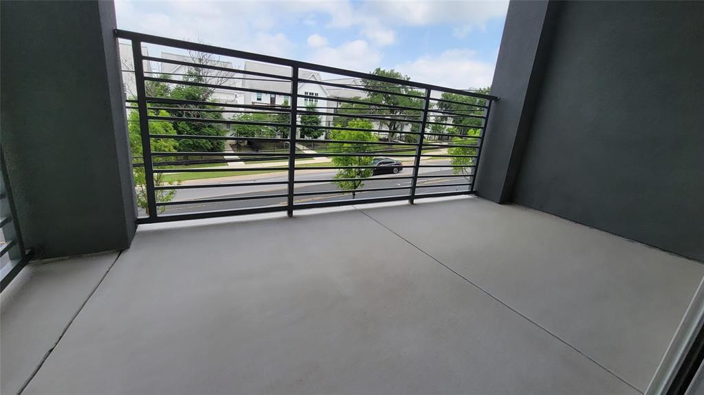4801 Springdale Road, Unit 1202 Austin, TX 78723 - Photo 14 of 15 a view of outdoor space with balcony