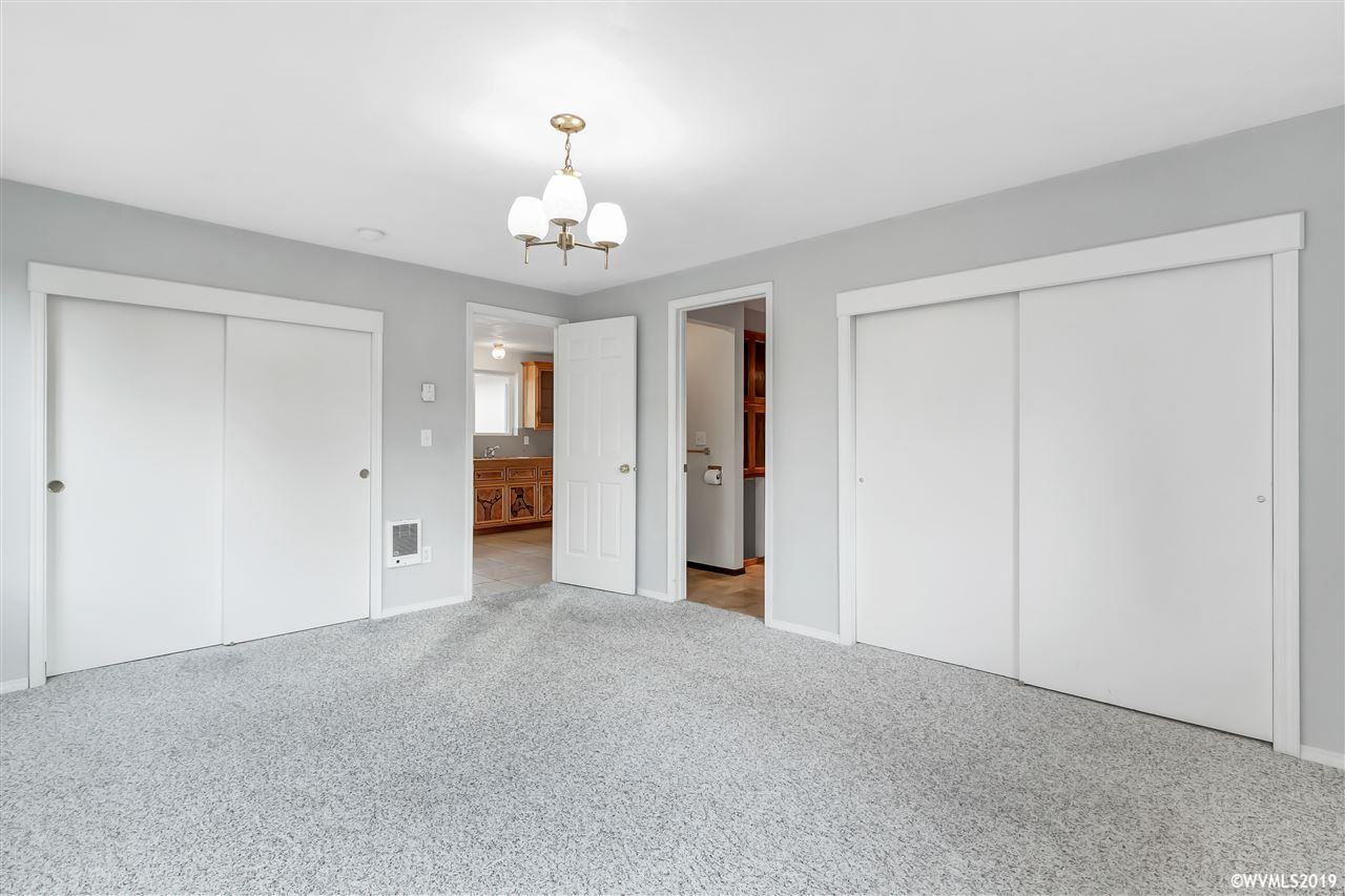 636 Southwest Natalie Street Dallas, OR 97338 - Photo 13 of 28 Gallery Image 13