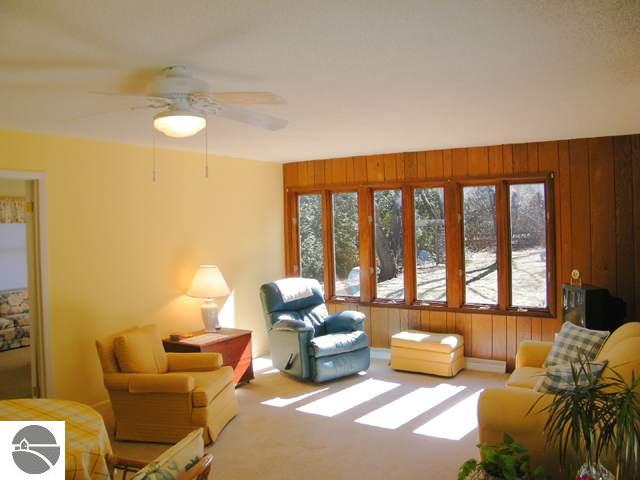 195 Mathison Road South Traverse City, MI 49686 - Photo 3 of 15 1713211-2.JPG