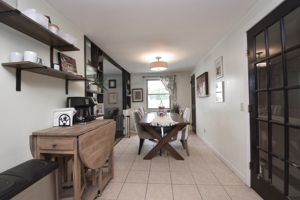 141 Louis Road Springfield, MA 01118 - Photo 11 of 34 Gallery Image 11