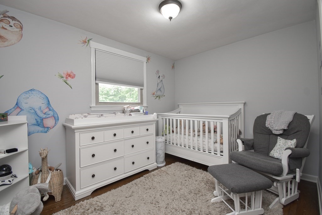 141 Louis Road Springfield, MA 01118 - Photo 18 of 34 Gallery Image 18