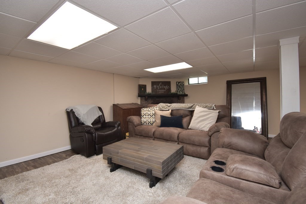 141 Louis Road Springfield, MA 01118 - Photo 22 of 34 Gallery Image 22