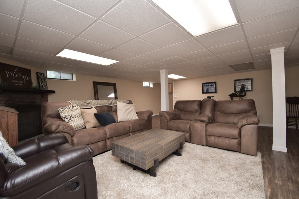 141 Louis Road Springfield, MA 01118 - Photo 23 of 34 Gallery Image 23