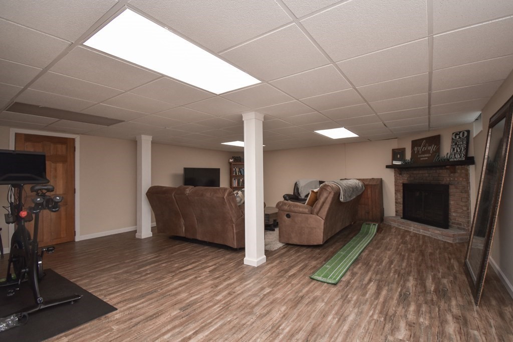 141 Louis Road Springfield, MA 01118 - Photo 25 of 34 Gallery Image 25