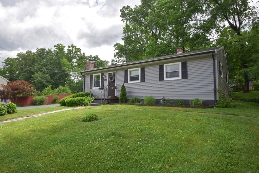 141 Louis Road Springfield, MA 01118 - Photo 34 of 34 Gallery Image 34