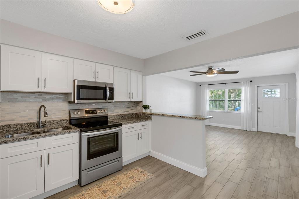 2019 42nd Street South St. Petersburg, FL 33711 - Photo 5 of 51
