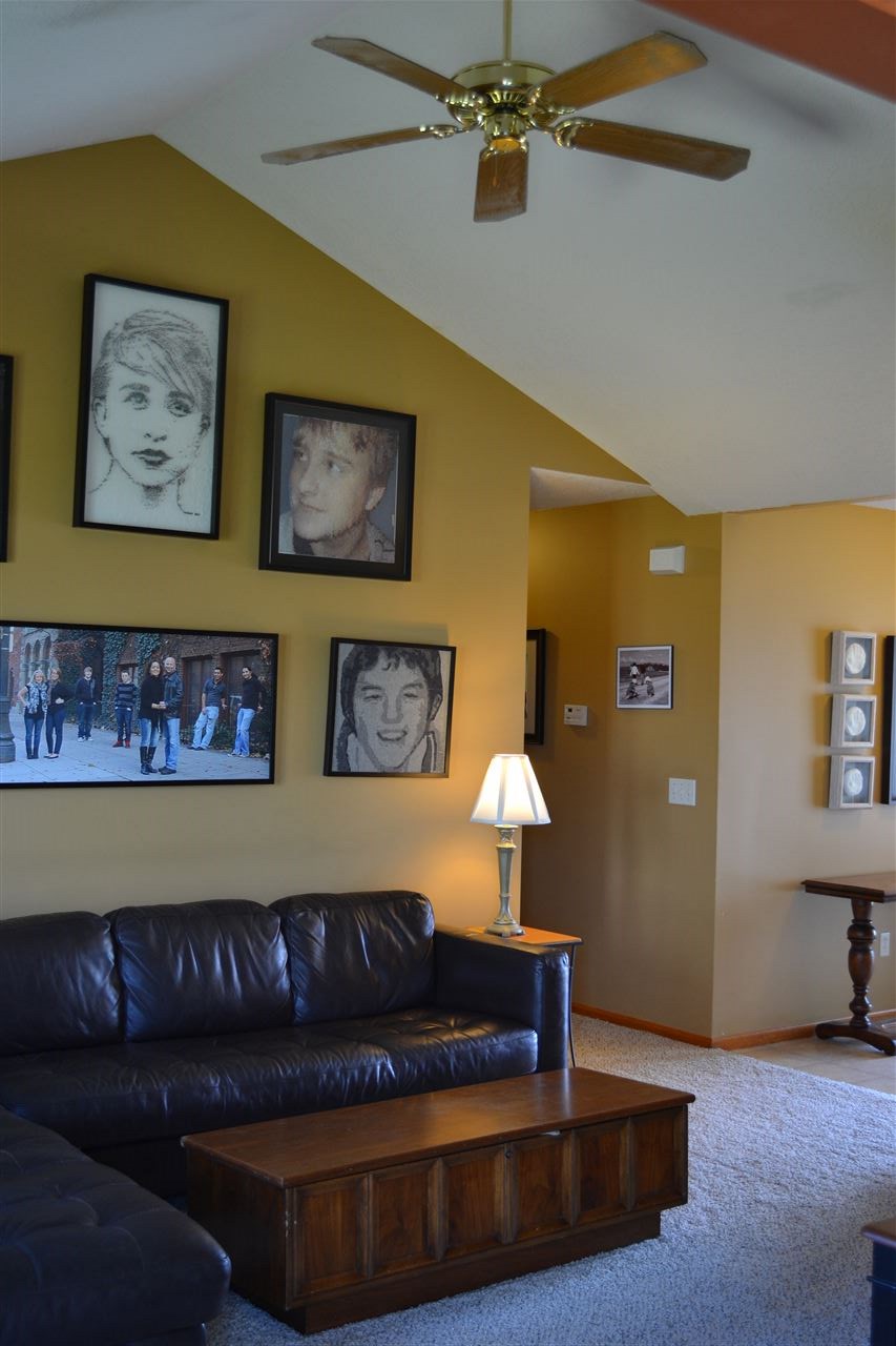 3404 Rivulet Court Fort Wayne, IN 46818 - Photo 7 of 25