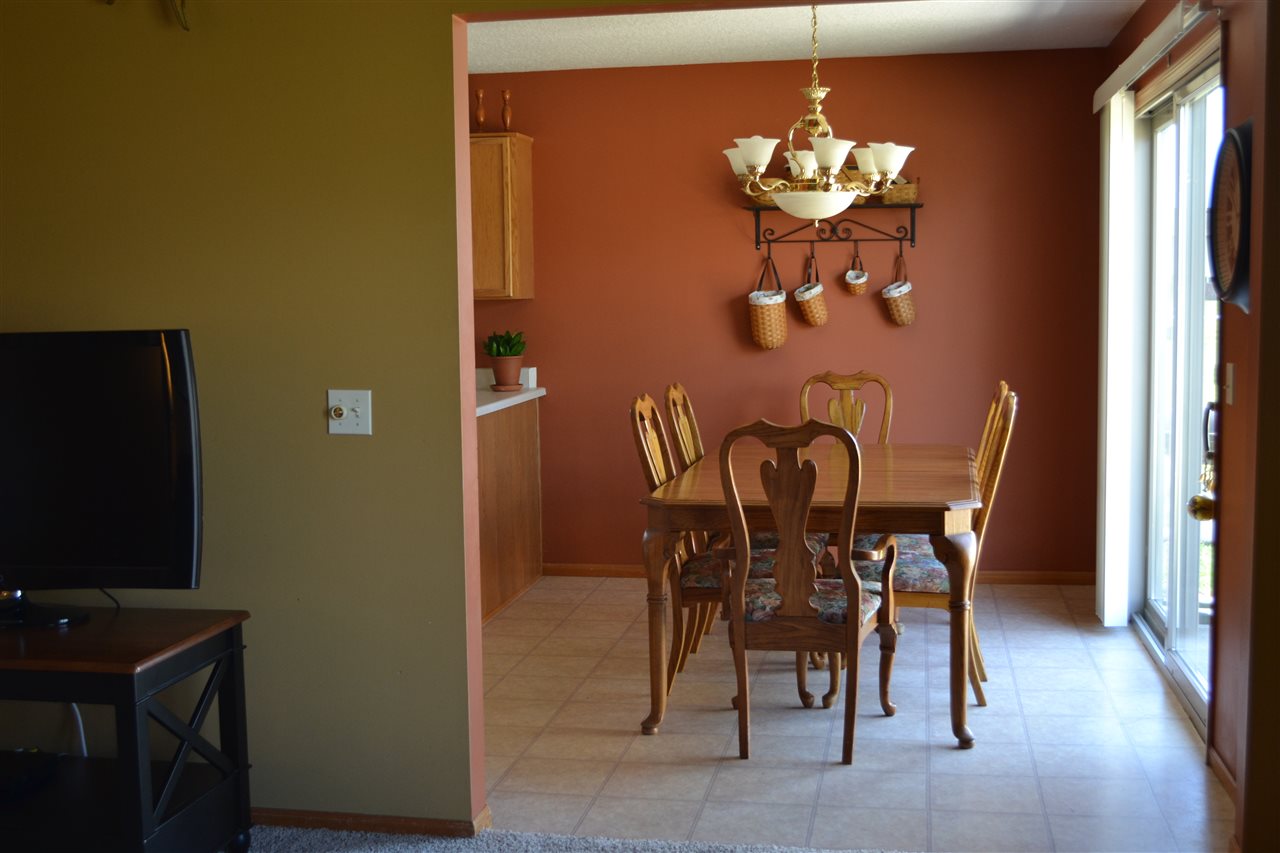 3404 Rivulet Court Fort Wayne, IN 46818 - Photo 10 of 25