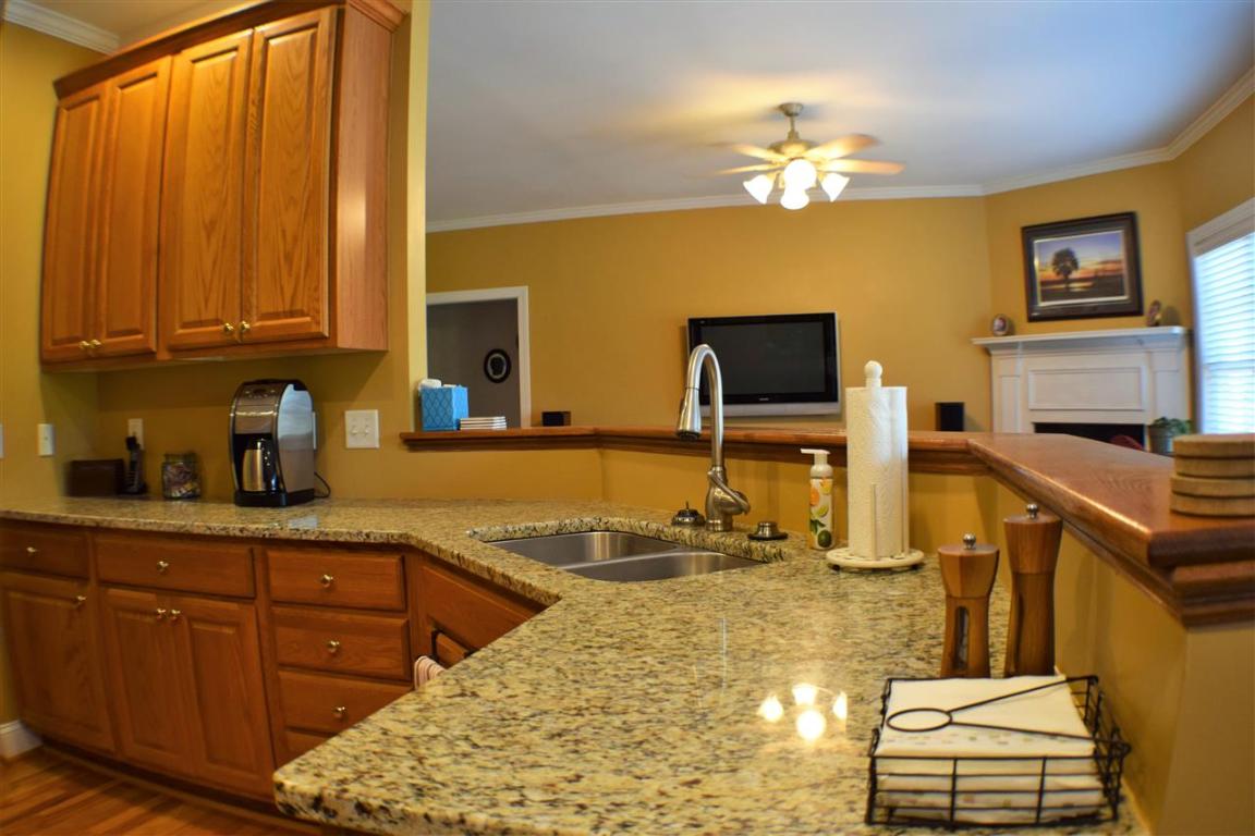 1136 McClellan Road Anderson, SC 29621 - Photo 7 of 24