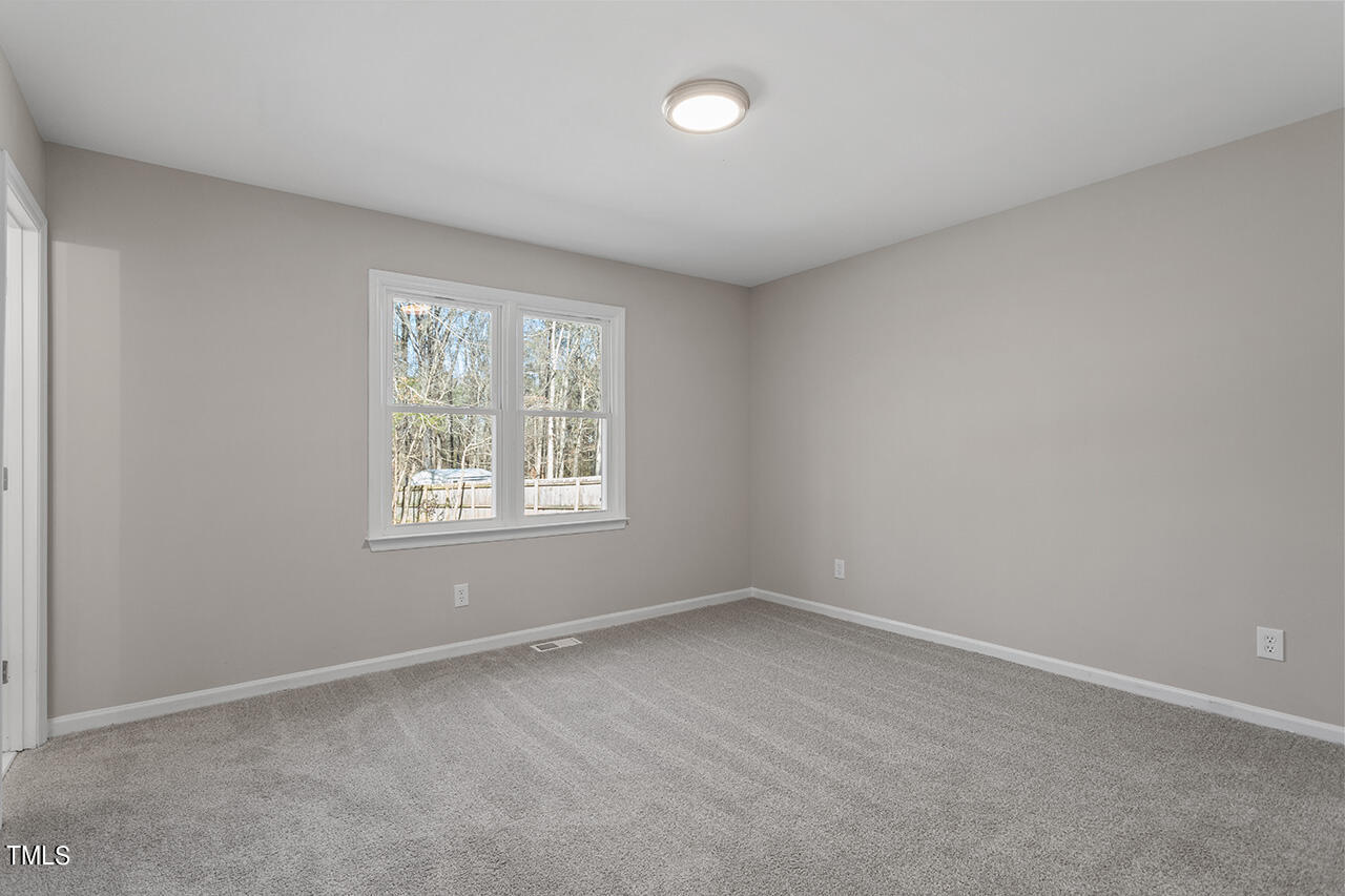 5137 Shield Circle Raleigh, NC 27603 - Photo 10 of 36 5137 Shield Cir_26