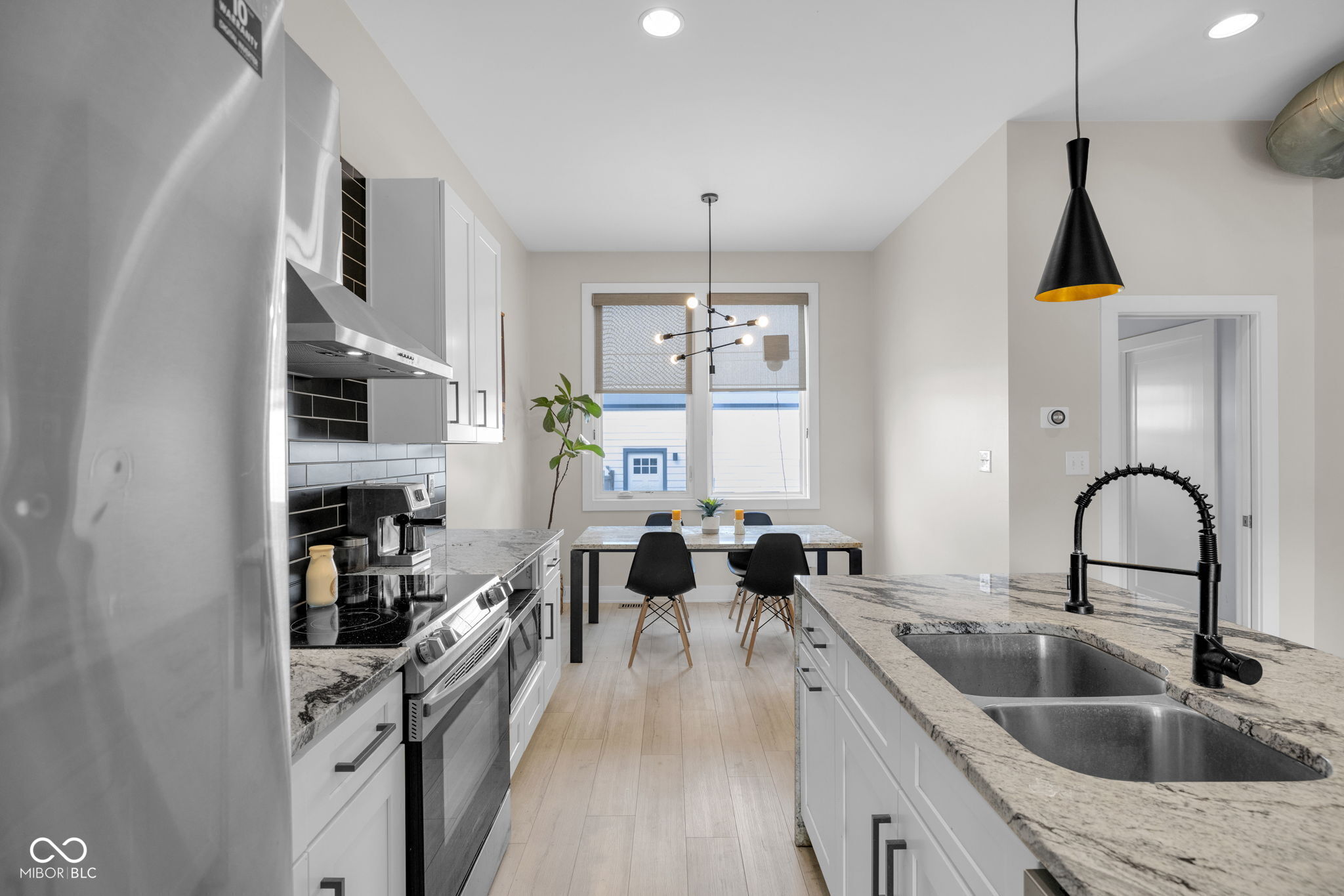 1236 English Avenue Indianapolis, IN 46203 - Photo 8 of 32