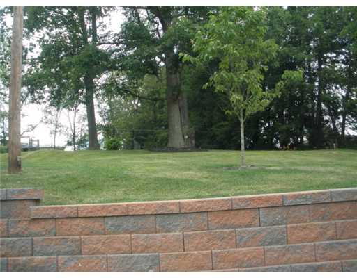 1260 Blaine Road Monaca, PA 15061 - Photo 13 of 13 Yard/Garden.