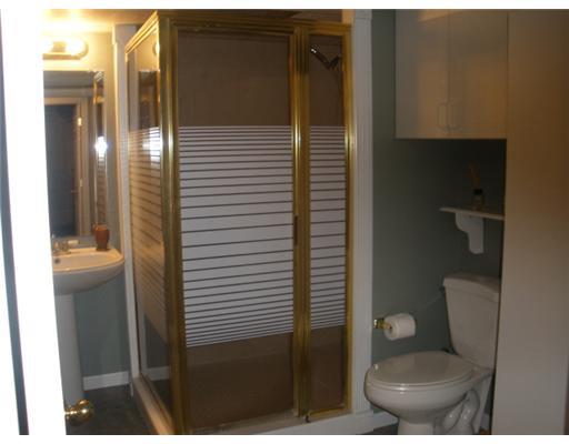 1260 Blaine Road Monaca, PA 15061 - Photo 9 of 13 Full Bath. 2nd full bath