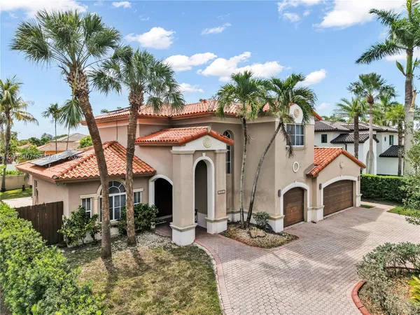 $1,275,000 | 16101 Northwest 79th Court, Miami Lakes, FL 33016
