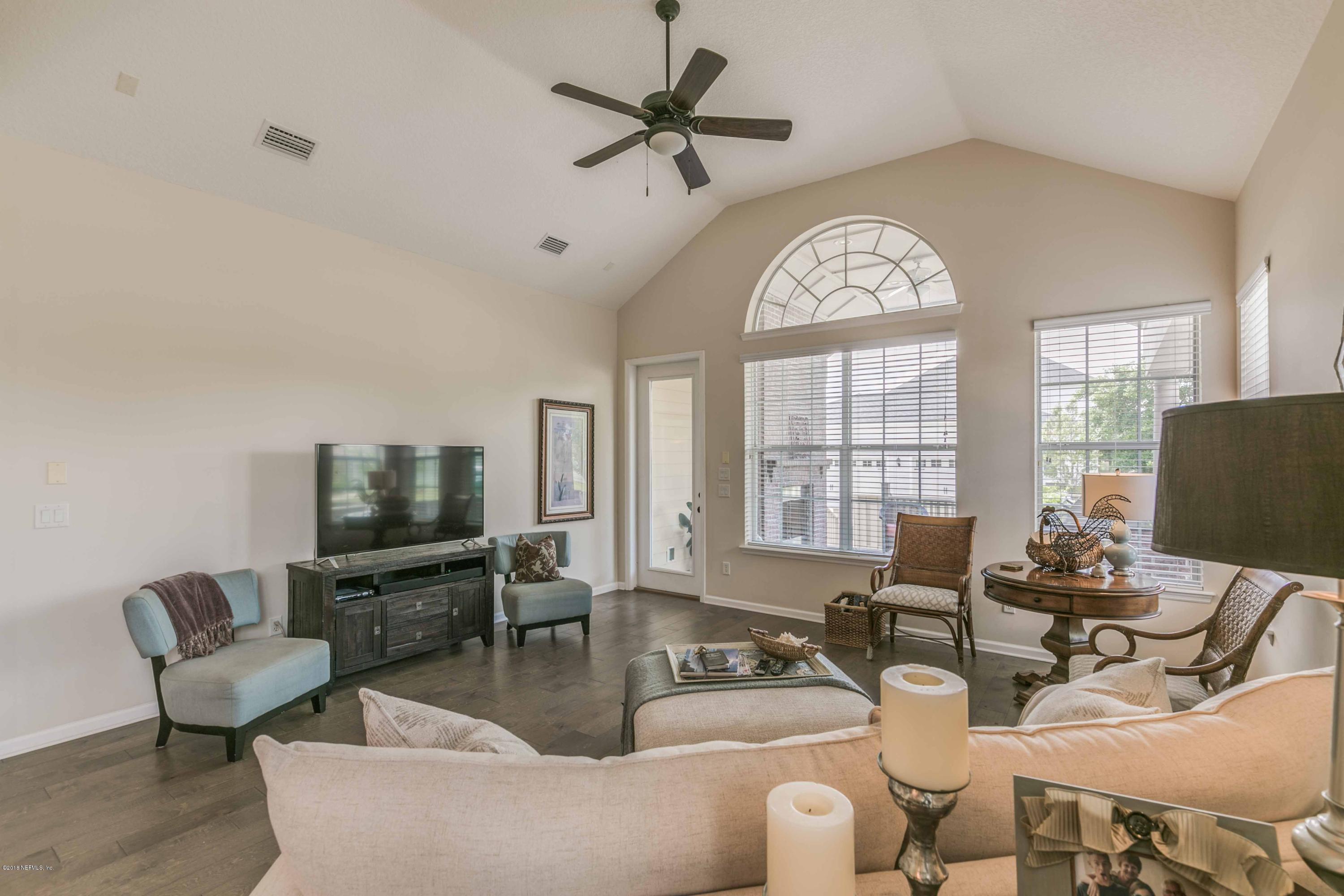 388 Rambling Water Run St. Johns, FL 32259 - Photo 7 of 28 Family Room-2