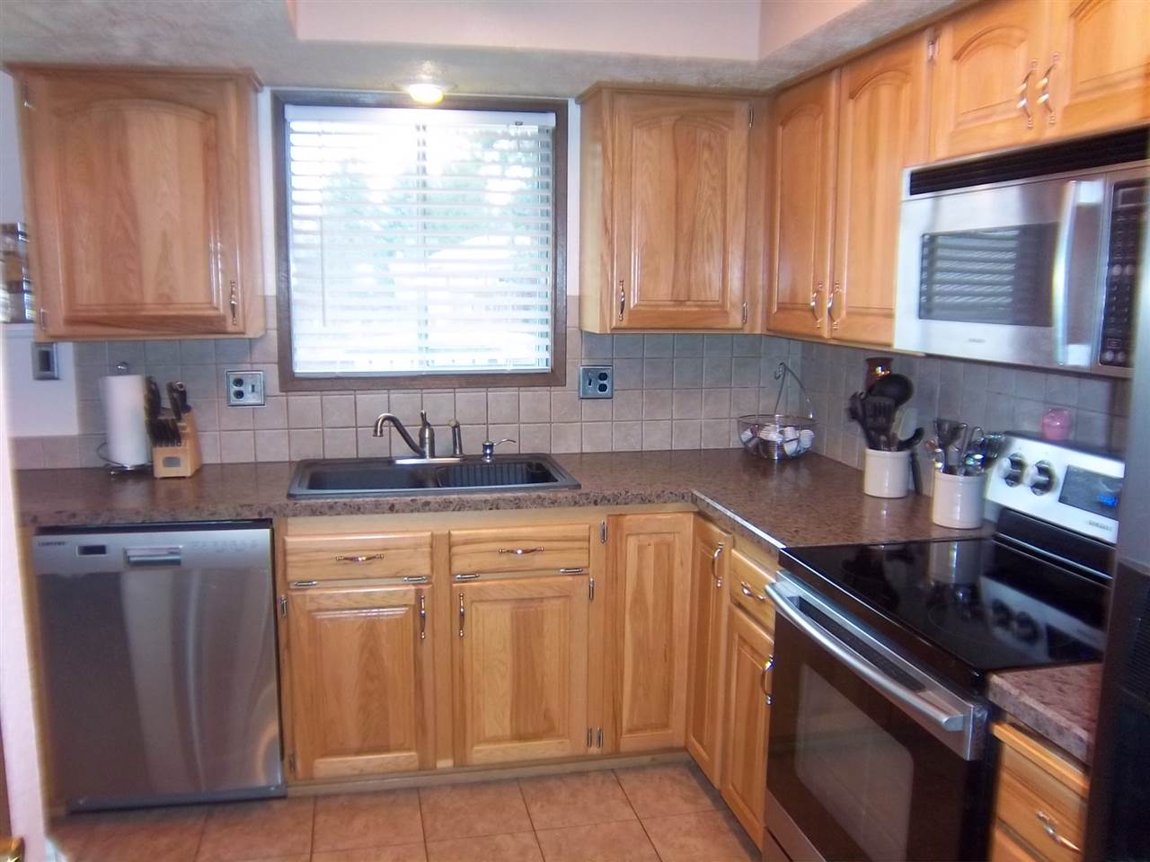 7417 North Wiscomb Street Spokane, WA 99208 - Photo 5 of 20 Gallery Image 5