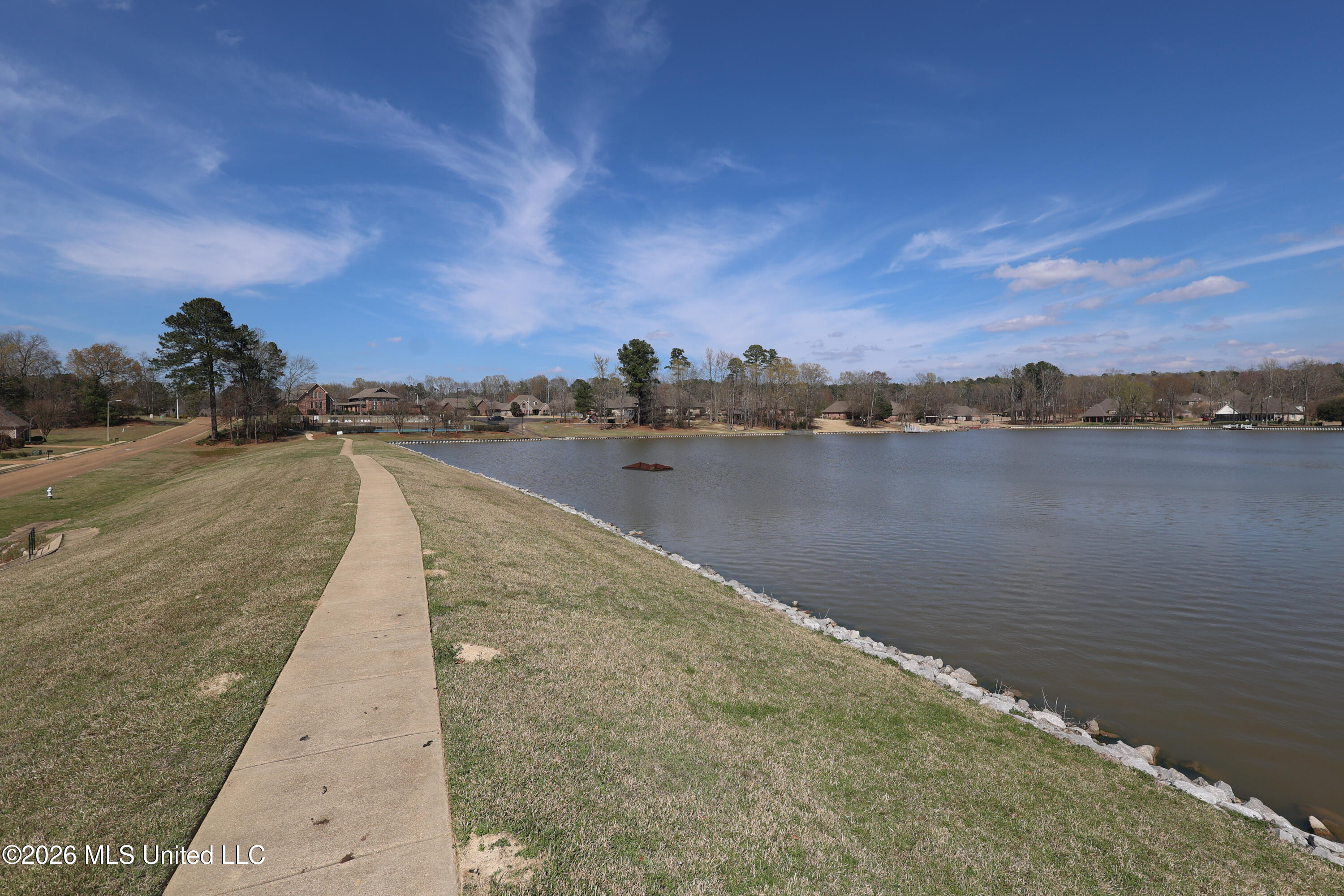 402 Provision Parkway Brandon, MS 39042 - Photo 49 of 54 neighborhood lake