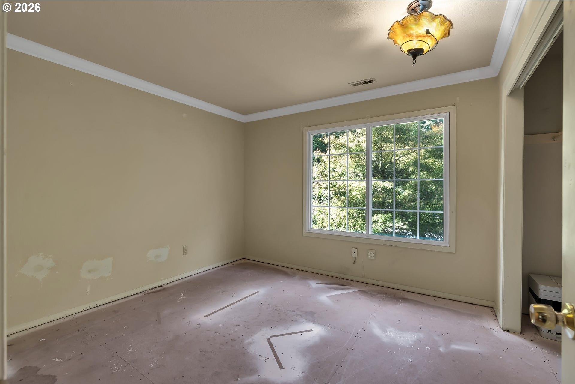706 Southwest Colony Drive Portland, OR 97219 - Photo 22 of 48 Gallery Image 22