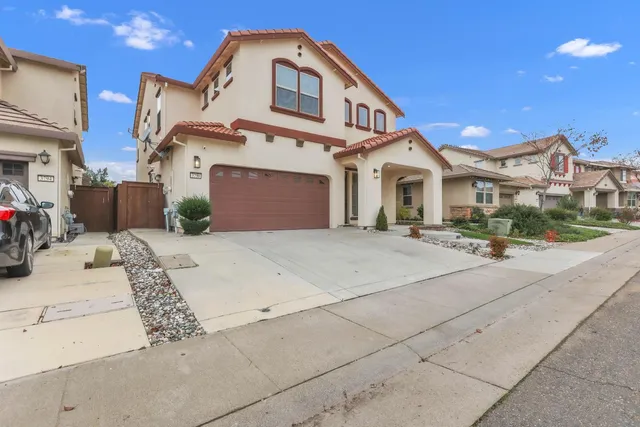 $675,000 | 3790 Rockdale Drive, Rancho Cordova, CA 95742