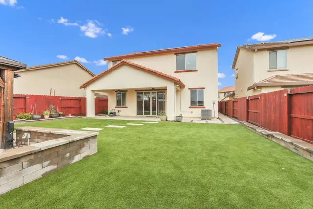$675,000 | 3790 Rockdale Drive, Rancho Cordova, CA 95742
