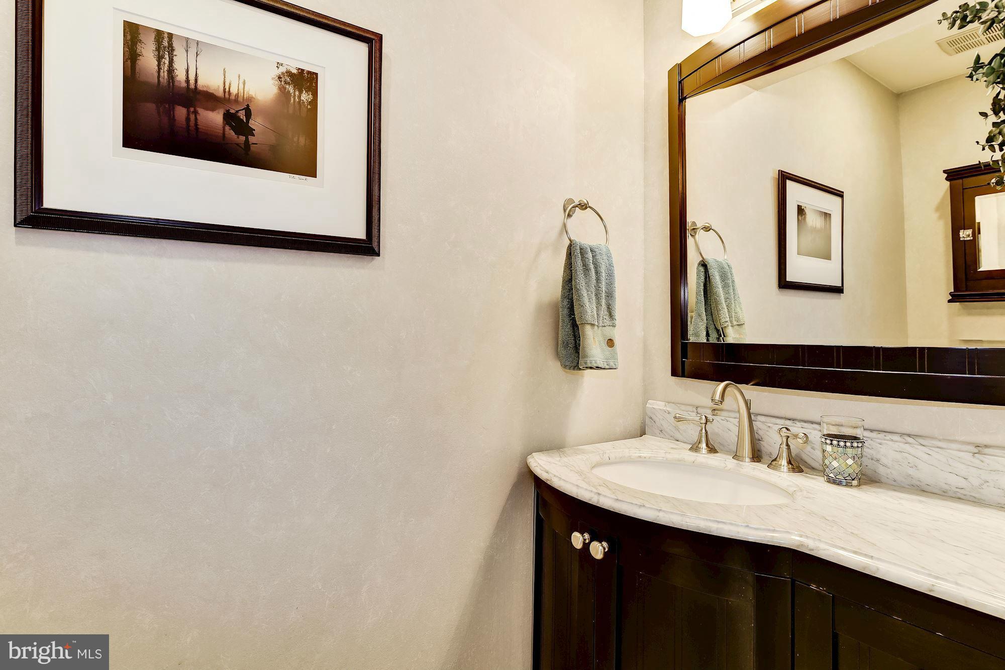 2806 Fennel Road Edgewater, MD 21037 - Photo 15 of 30 Powder Room